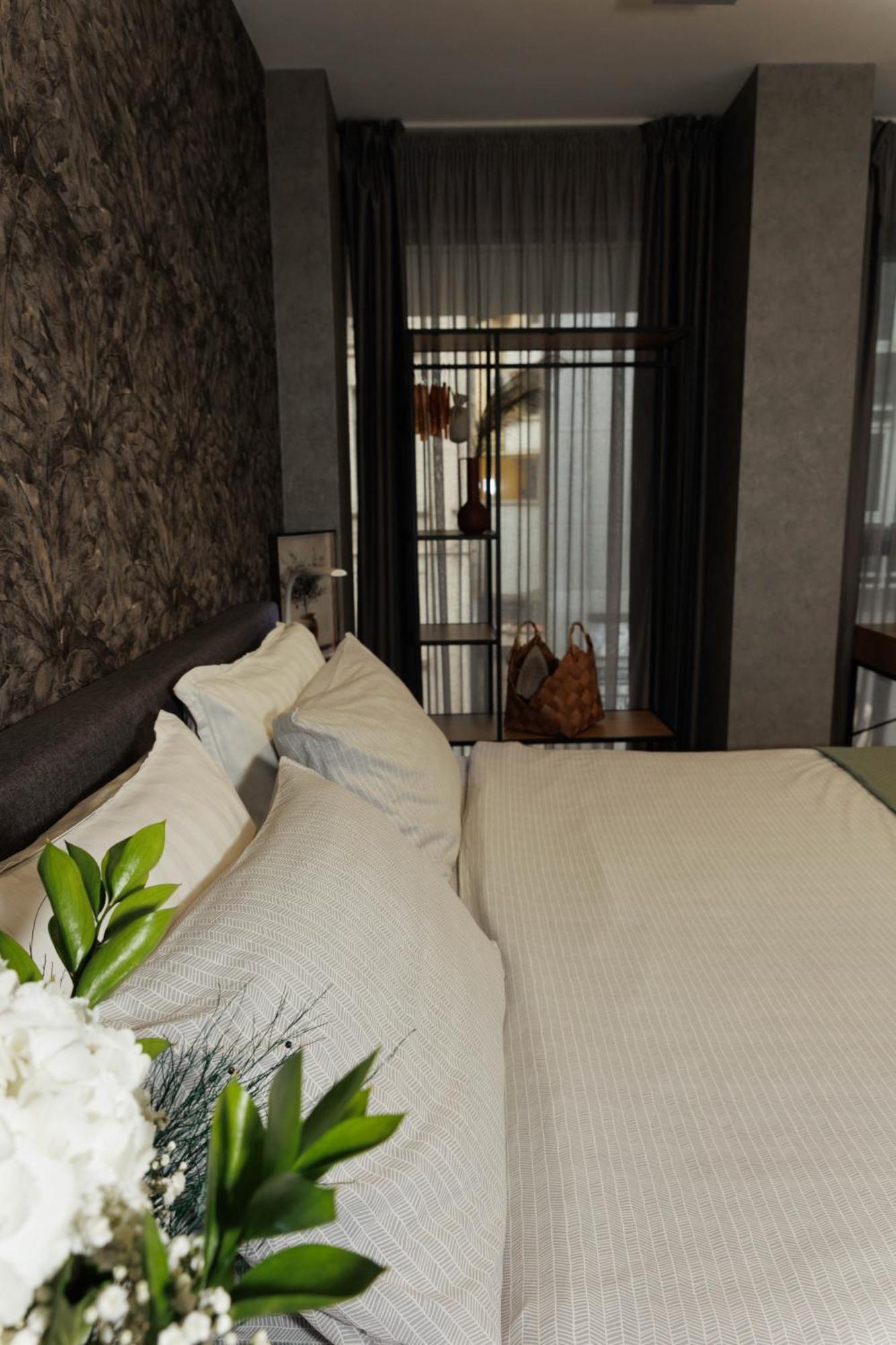 City Center Apartments With Parking بلوفديف المظهر الخارجي الصورة