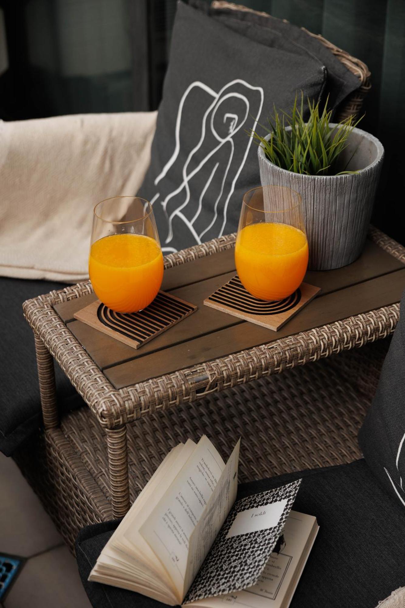 City Center Apartments With Parking بلوفديف المظهر الخارجي الصورة