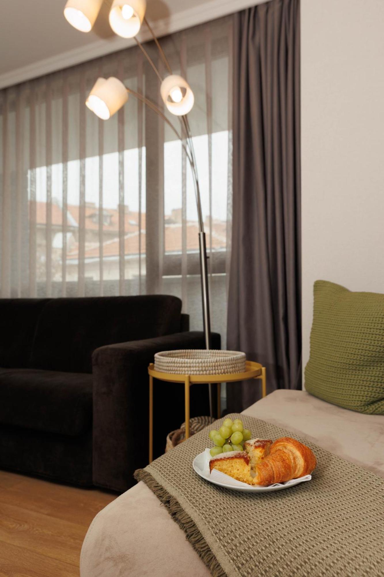 City Center Apartments With Parking بلوفديف المظهر الخارجي الصورة